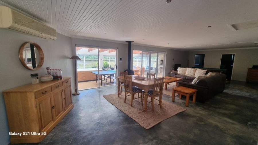 4 Bedroom Property for Sale in Malgas Western Cape